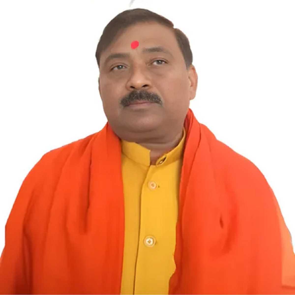 झारखंड विधानसभा में भाजपा विधायक ने गुस्से में फाड़ा पेपर, असहज हुआ सदन का माहौल, स्पीकर नाराज